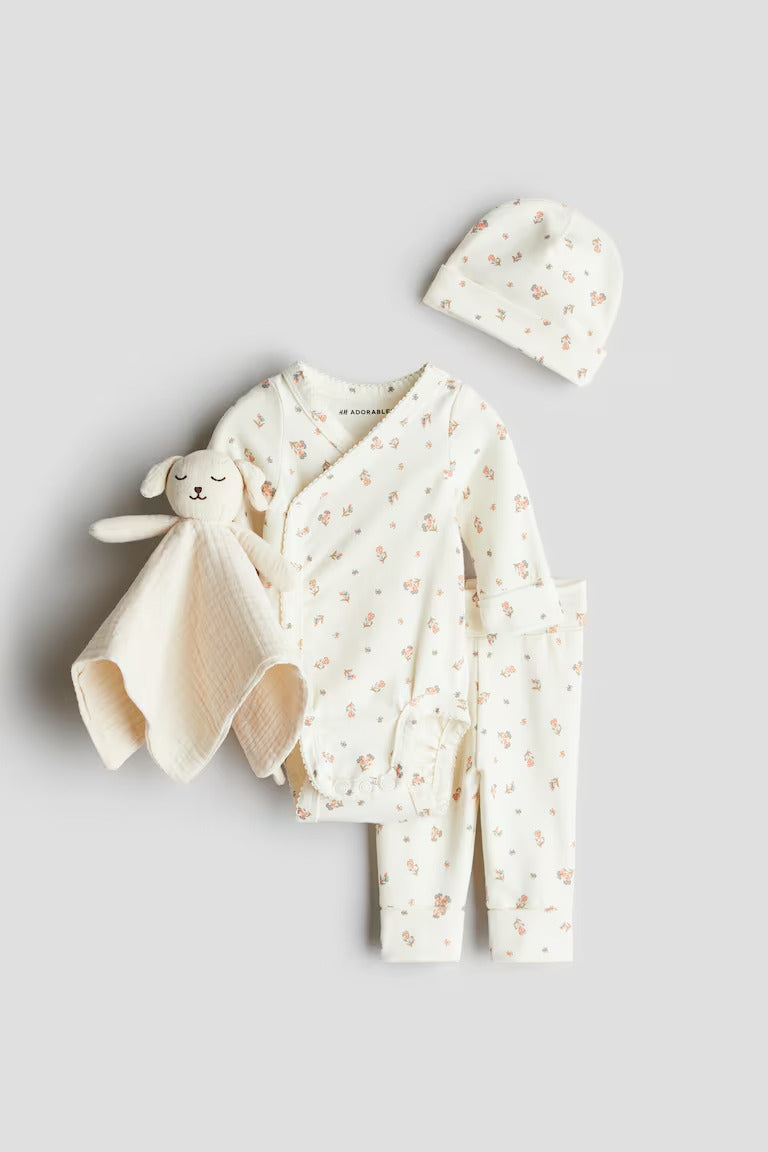 H&M 4-PIECE COTTON GIFT BOX SET