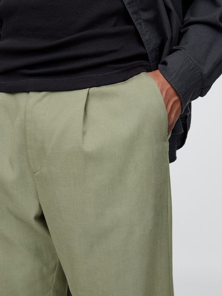 Gap UltraSoft Pleated Trousers