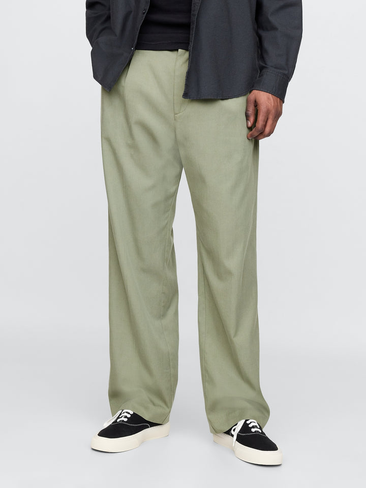 Gap UltraSoft Pleated Trousers