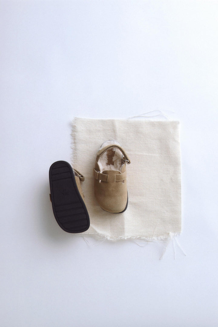 ZARA TIMELESZ - LEATHER CLOGS