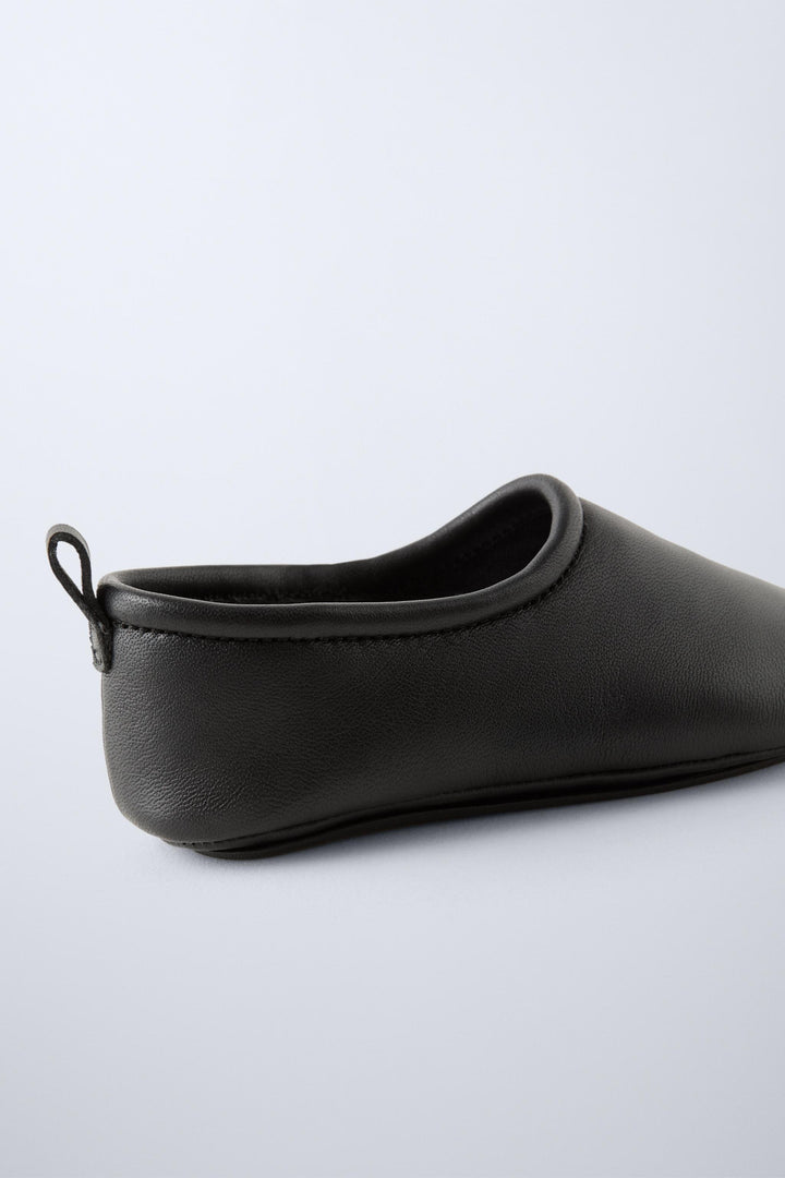 ZARA TIMELESZ - LEATHER BOOTIES