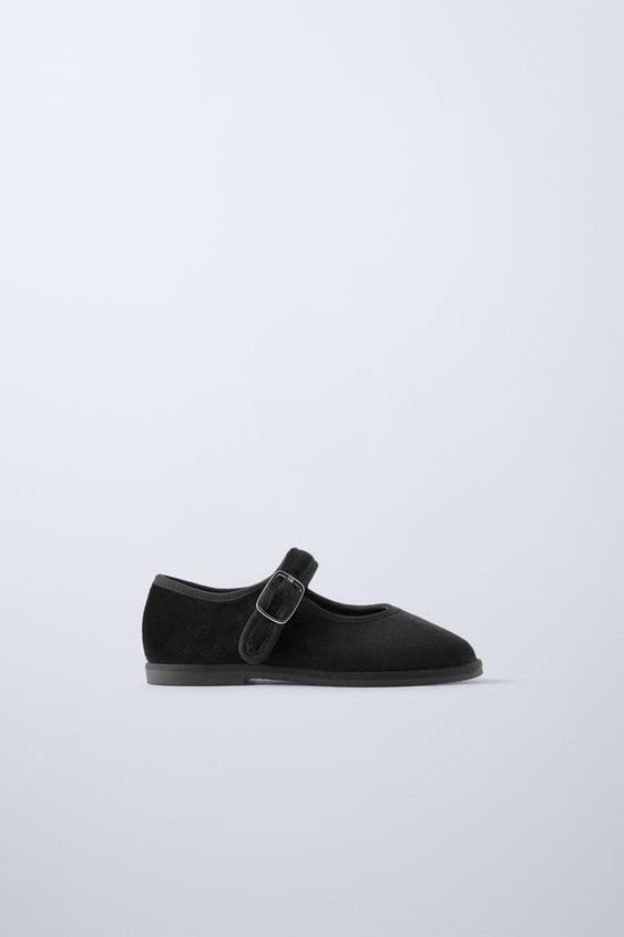 Zara VELVET MARY JANES