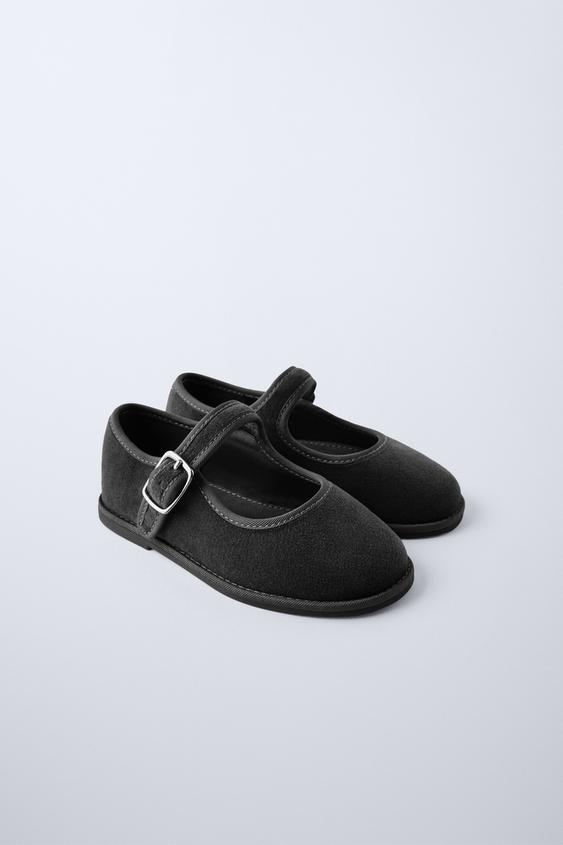 Zara VELVET MARY JANES