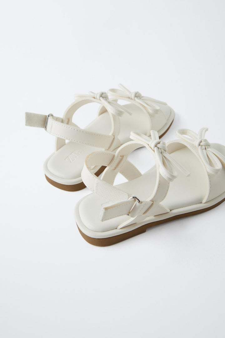 ZARA SANDALS WITH TIES
