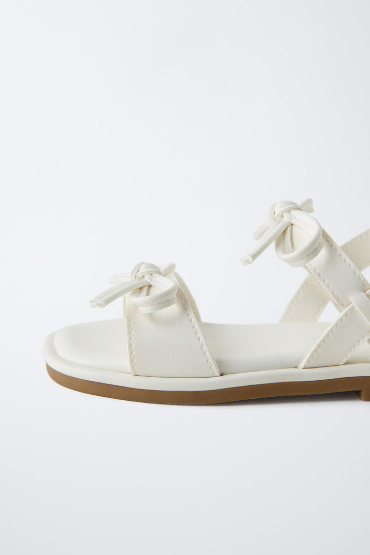 ZARA SANDALS WITH TIES
