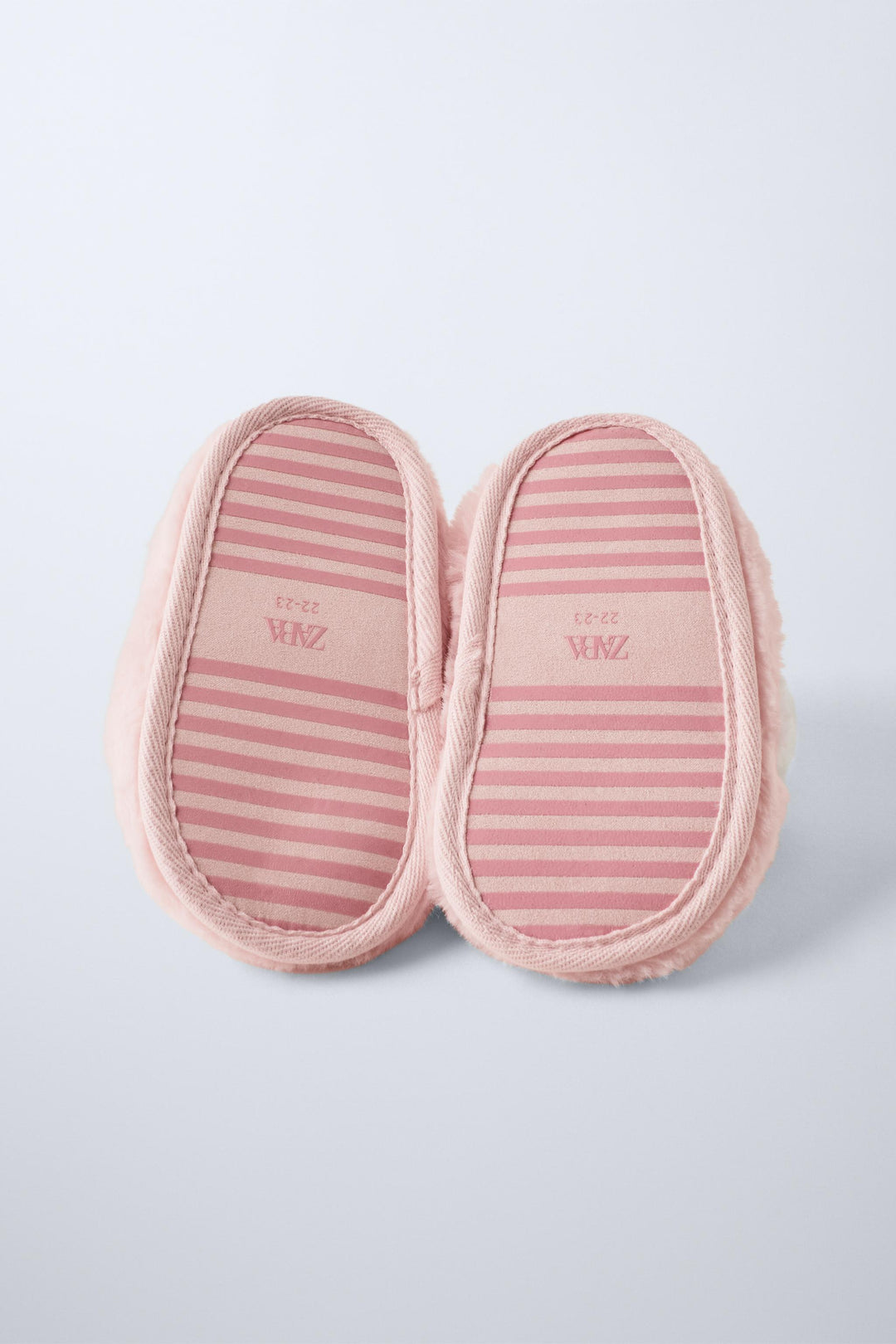 ZARA PEPPA PIG ™ SLIPPERS