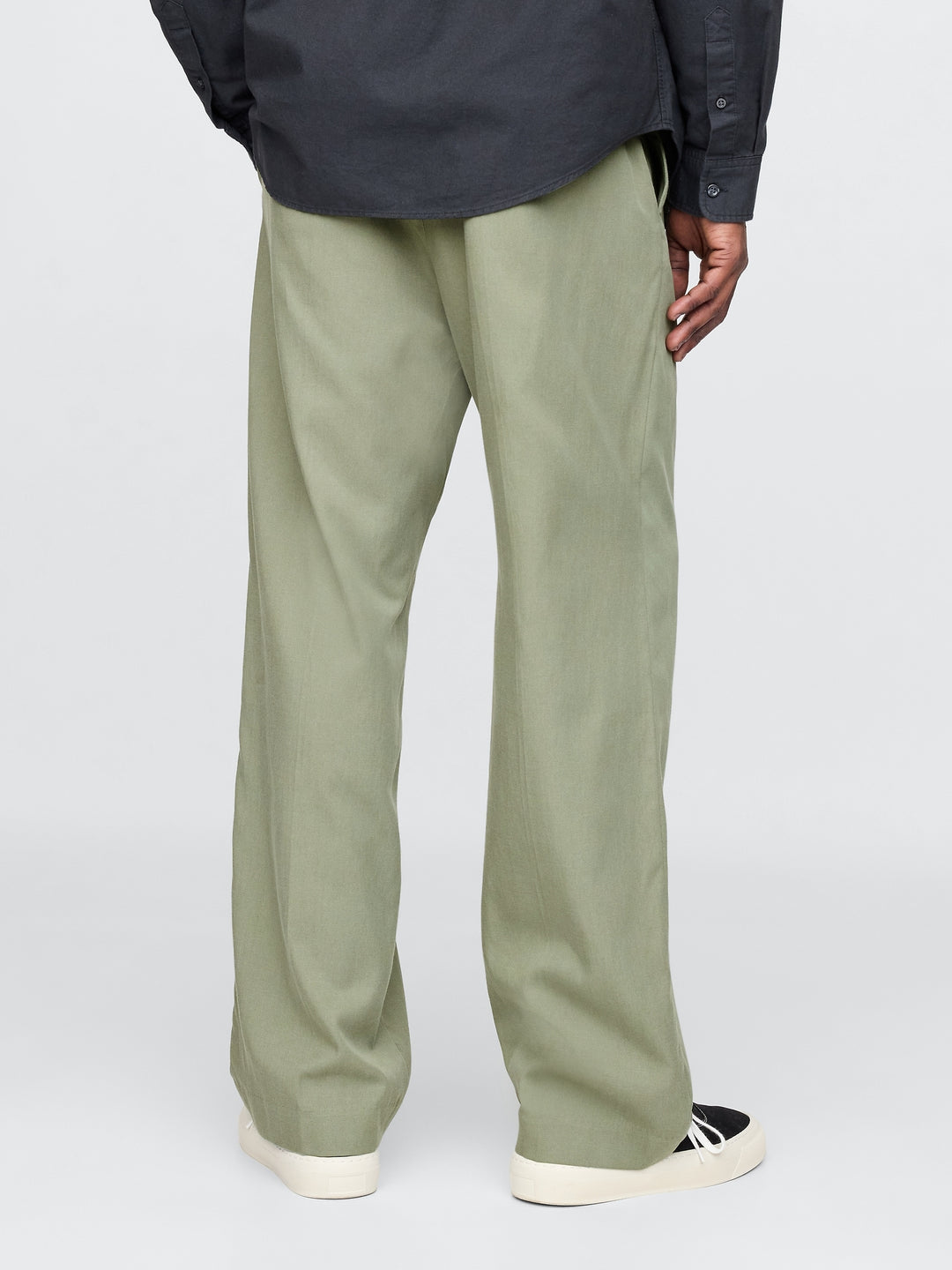 Gap UltraSoft Pleated Trousers