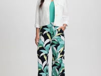 LAURA Short Linen Jacket