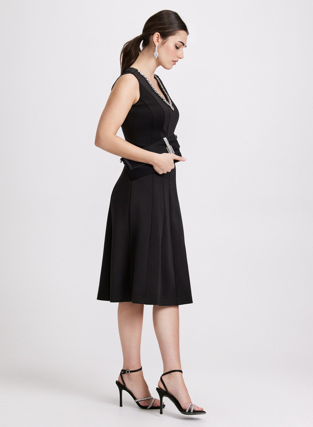 LAURA Scuba Midi Dress