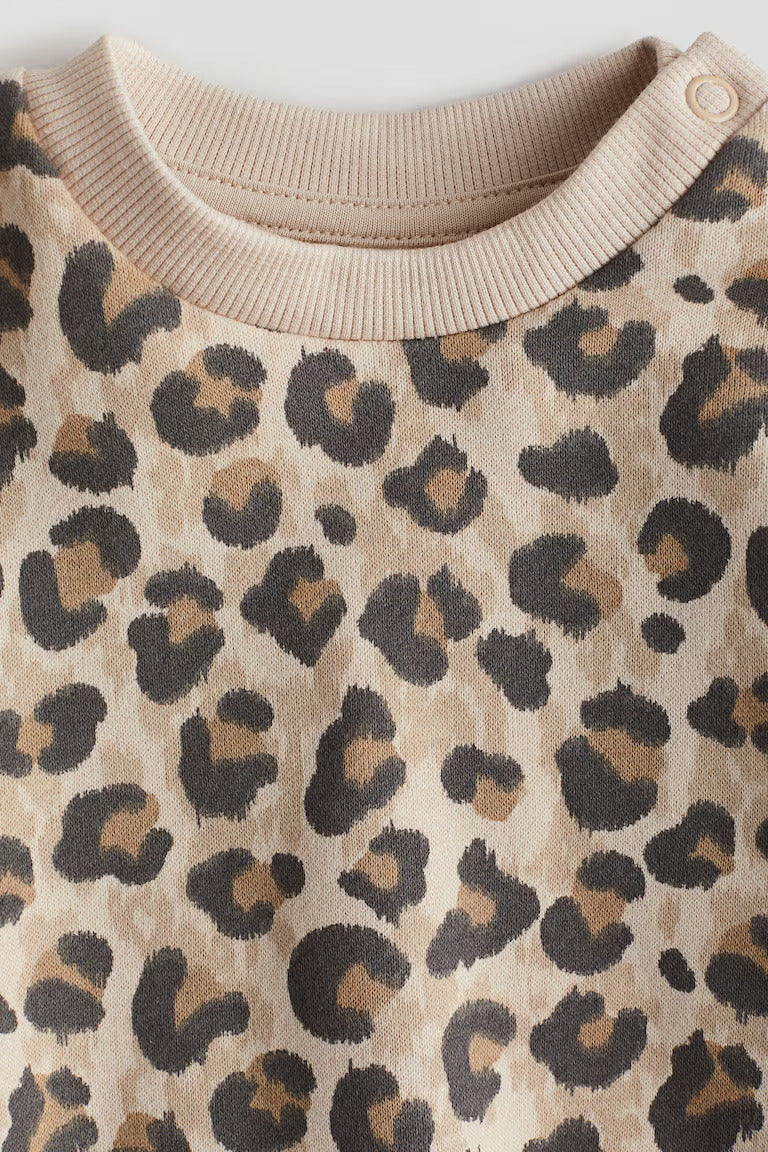 H&M PRINTED SWEATSHIRT