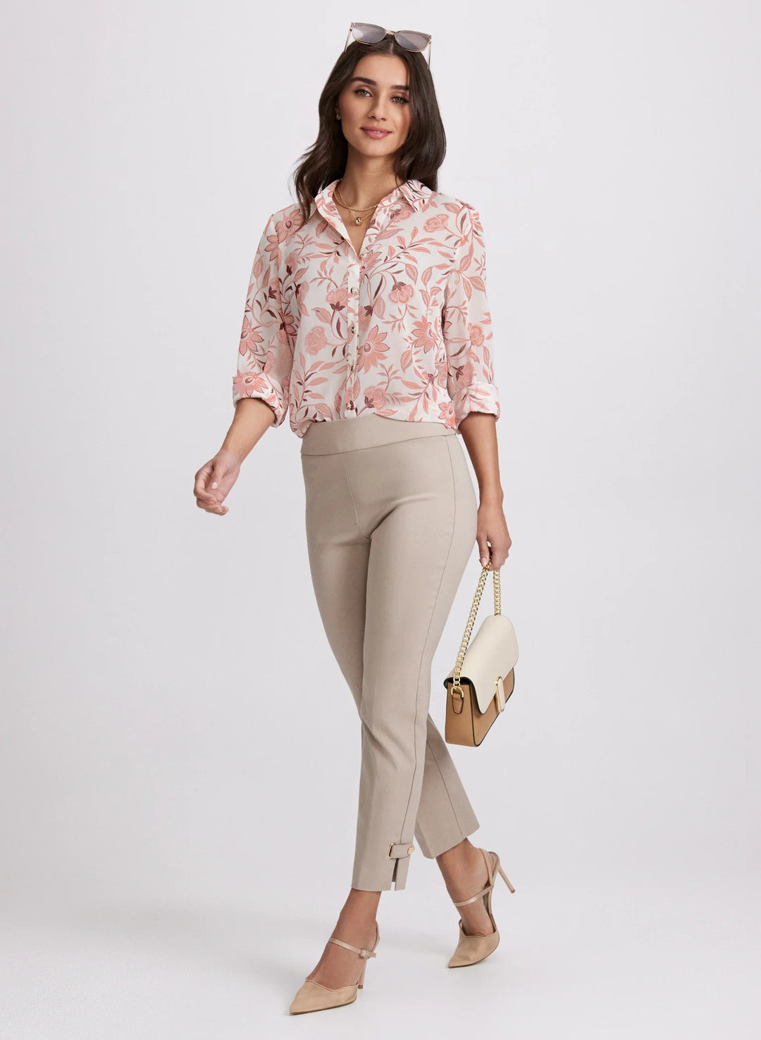 LAURA Sofia Slim-Leg Pants - Short