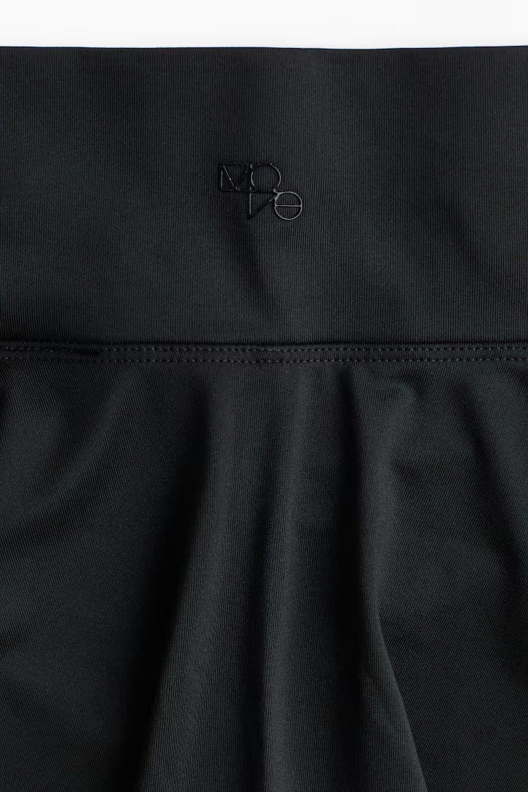 H&M TENNIS CIRCLE SKIRT IN DRYMOVE™