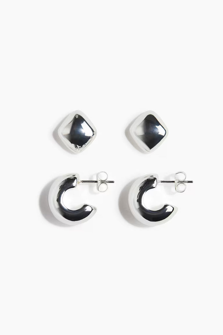 H&M 2 PAIRS EARRINGS