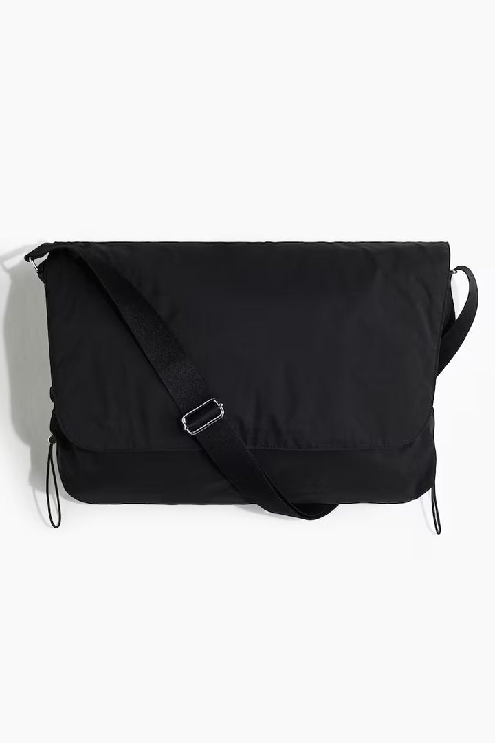 H&M NYLON MESSENGER BAG
