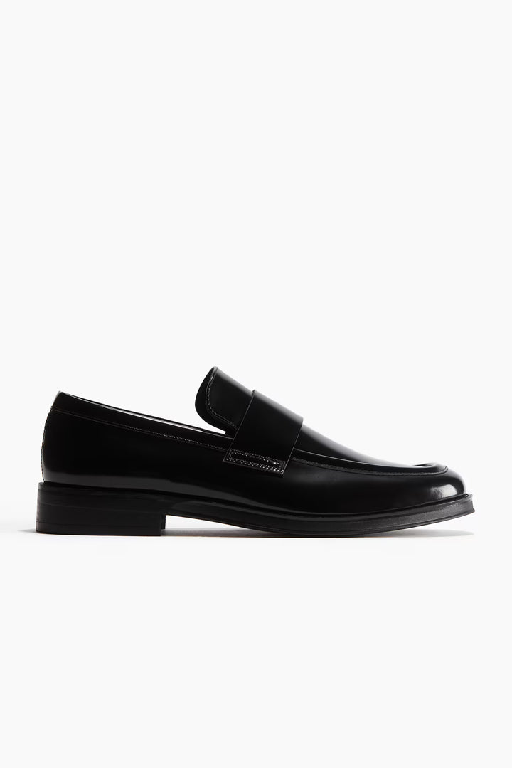 H&M SHINY LOAFERS