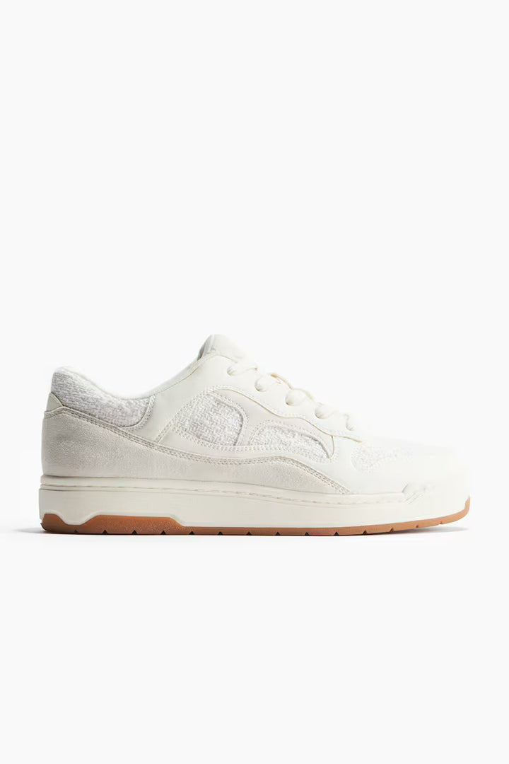 H&M BOUCLÉ SNEAKERS