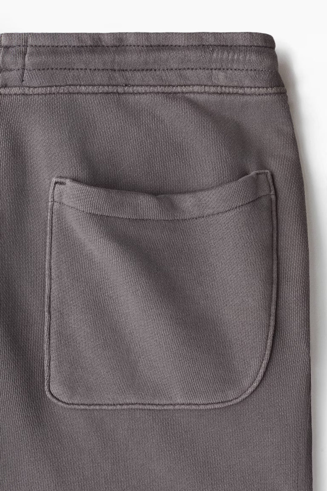 H&M Regular-Fit Sweatshorts