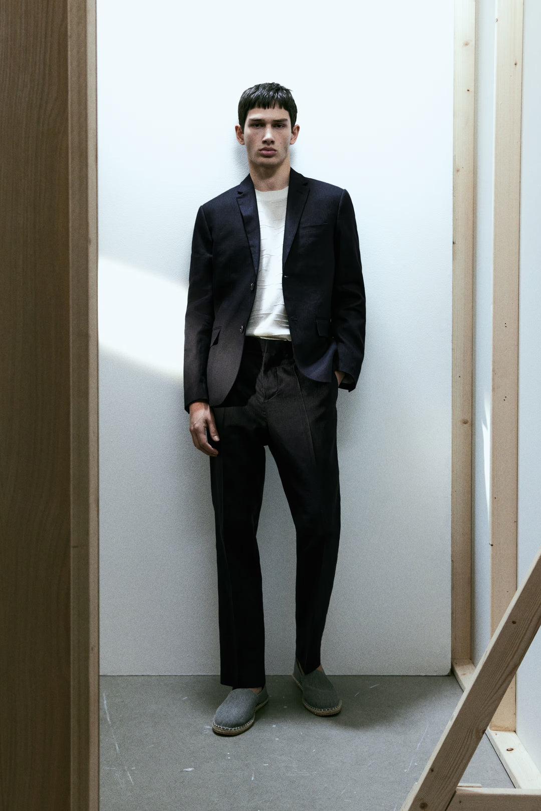 H&M Slim-Fit Linen Suit Pants