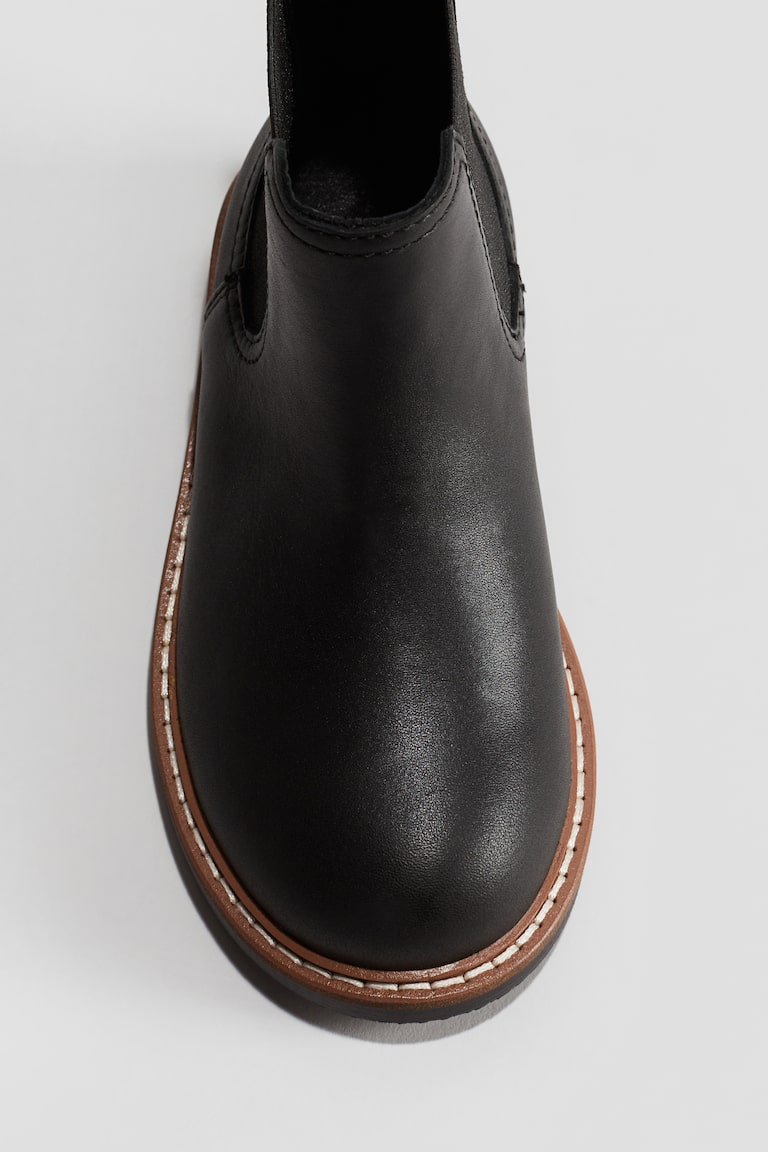 H&M Chelsea Boots