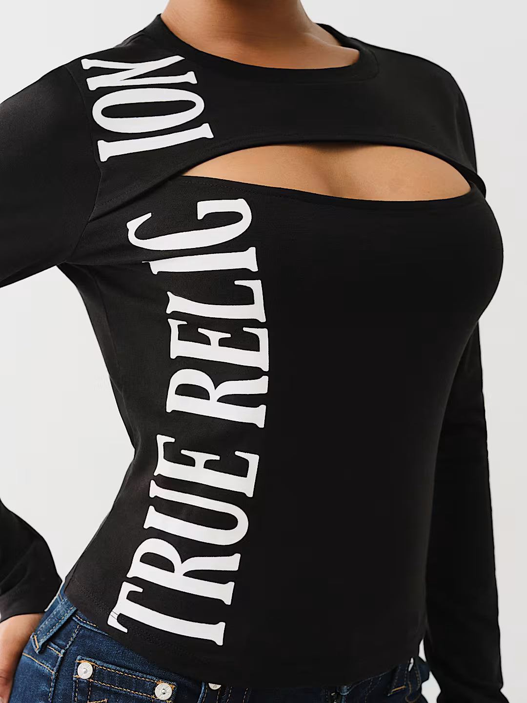 TRUE RELIGION LONG SLEEVE KEYHOLE LOGO TOP