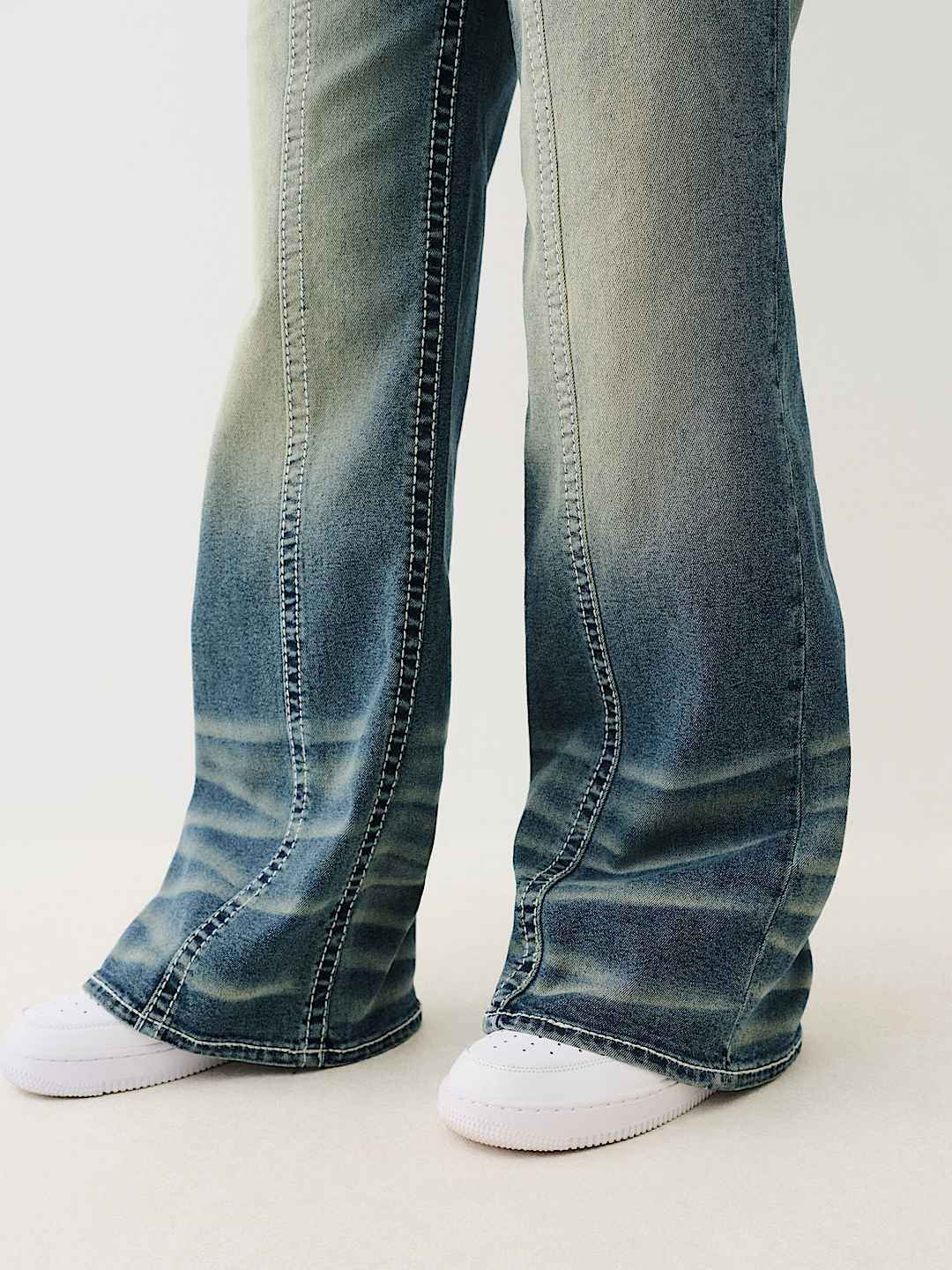TRUE RELIGION NEW MARKDOWN BOBBI MID RISE BIG T BAGGY JEAN