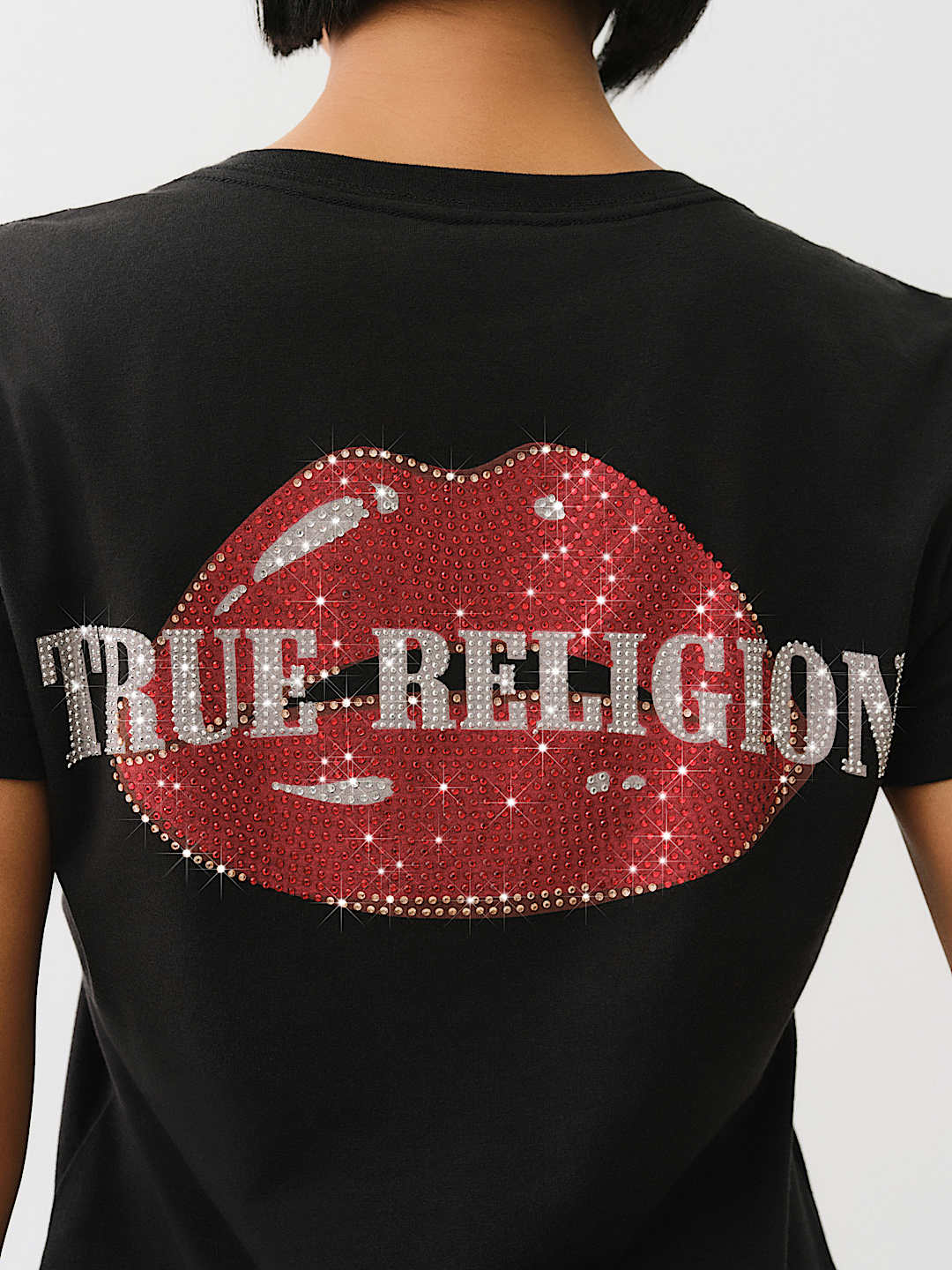 TRUE RELIGION BEST SELLER CRYSTAL OUTLINE V NECK TEE