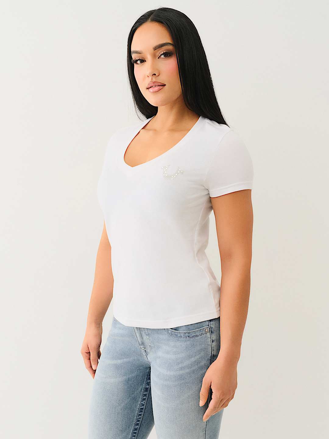 TRUE RELIGION BEST SELLER CRYSTAL OUTLINE V NECK TEE