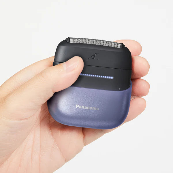 Panasonic "Swipe Right" Compact On-the-Go Shaver for Women SKU: ES-CM3A-W
