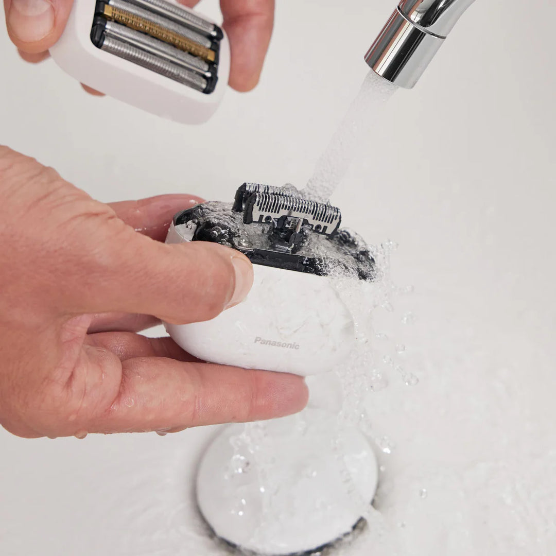Panasonic ARC5 PALM-sized 5-Blade Electric Luxury Razor