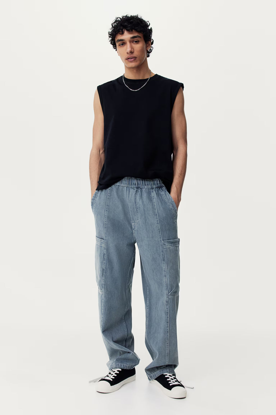 H&M Loose Fit Cargo Jeans