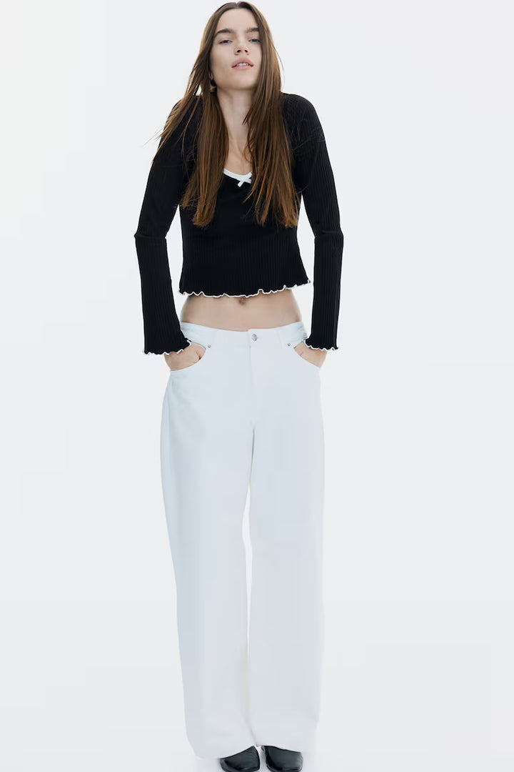 H&M RIBBED TOP WITH OVERLOCKED TRIM