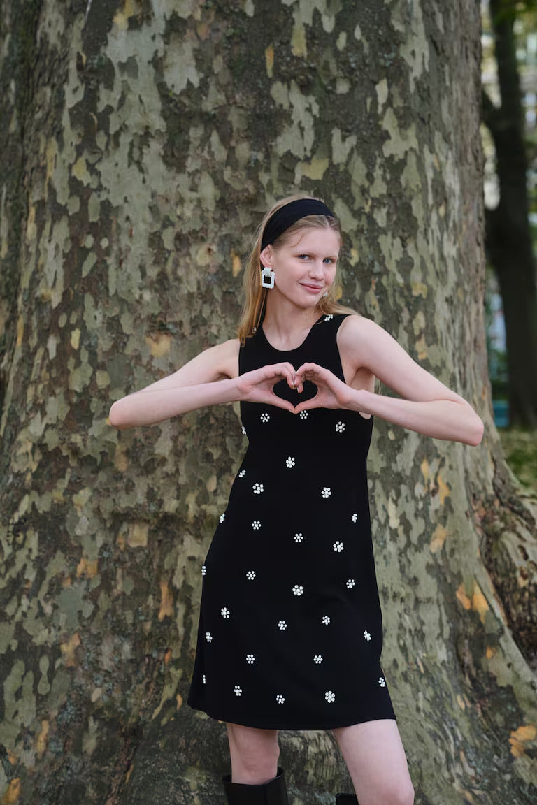 H&M Embellished Fine-Knit Dress