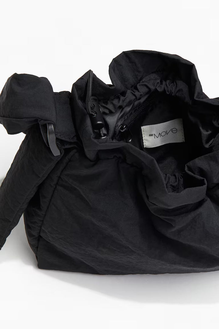 H&M PADDED SPORTS SHOULDER BAG