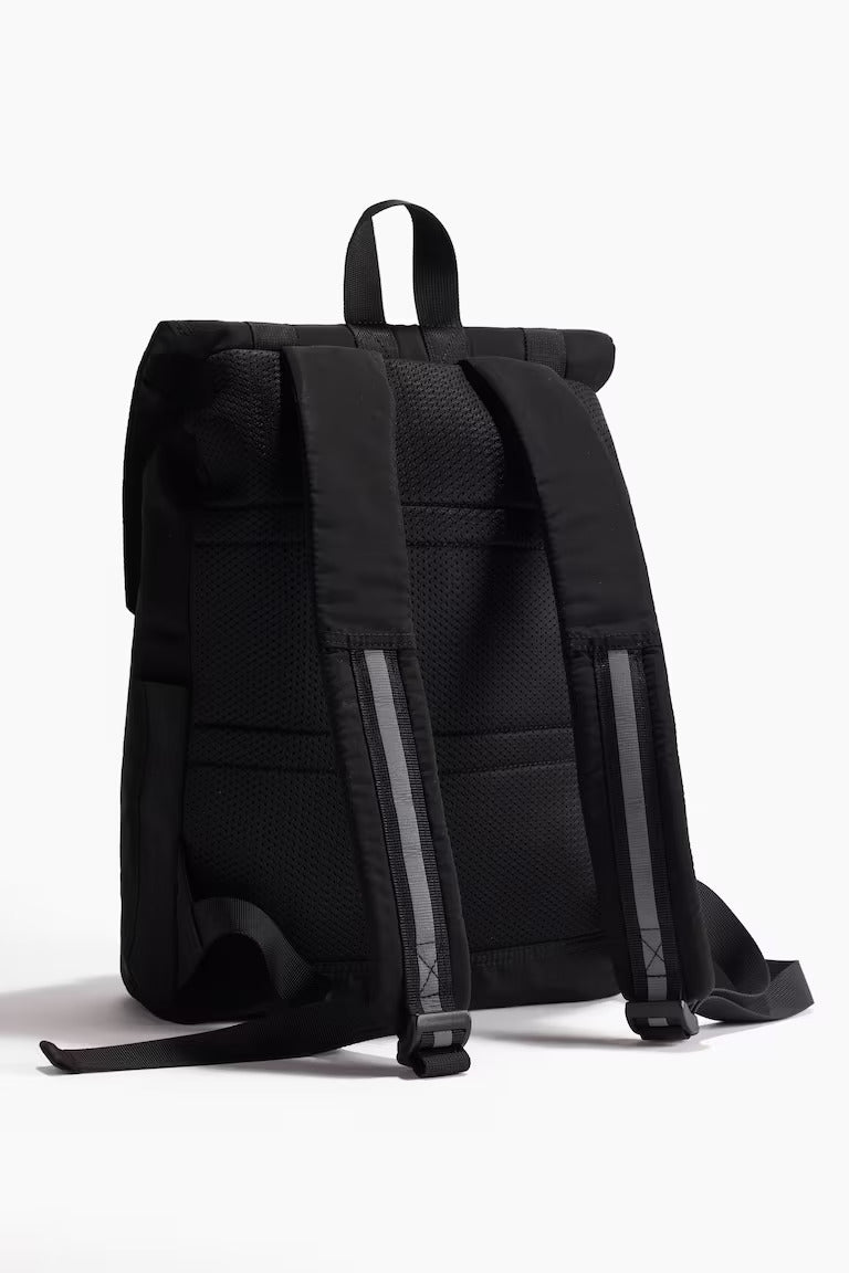 H&M WATER-REPELLENT SPORTS BACKPACK