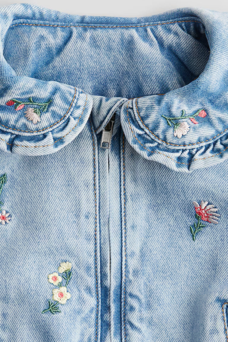 H&M EMBROIDERED-DETAIL DENIM JACKET