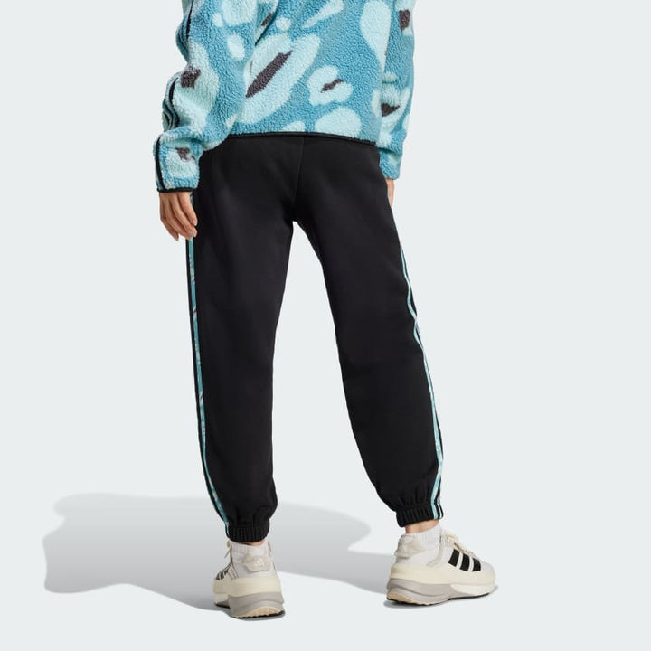 Adidas Essentials 3-Stripes Animal-Print 7/8 Pants