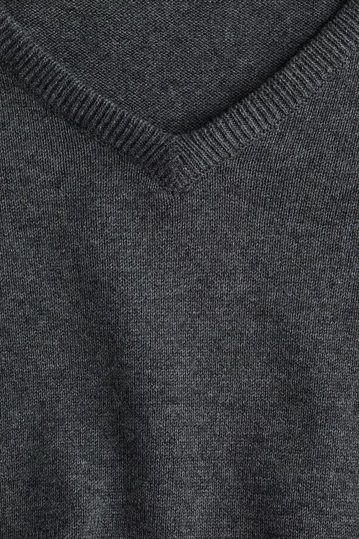H&M KNIT SWEATER
