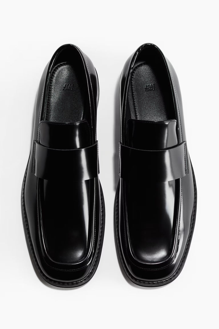 H&M SHINY LOAFERS