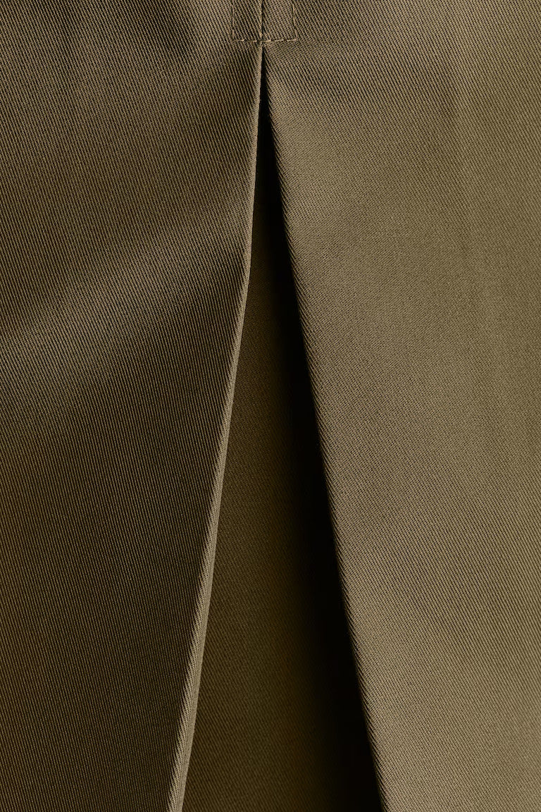 H&M PLEATED TWILL SKIRT