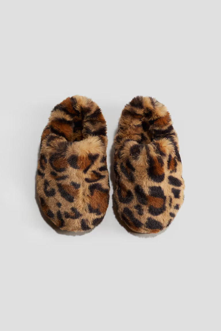 H&M FLUFFY-LINED SLIPPERS
