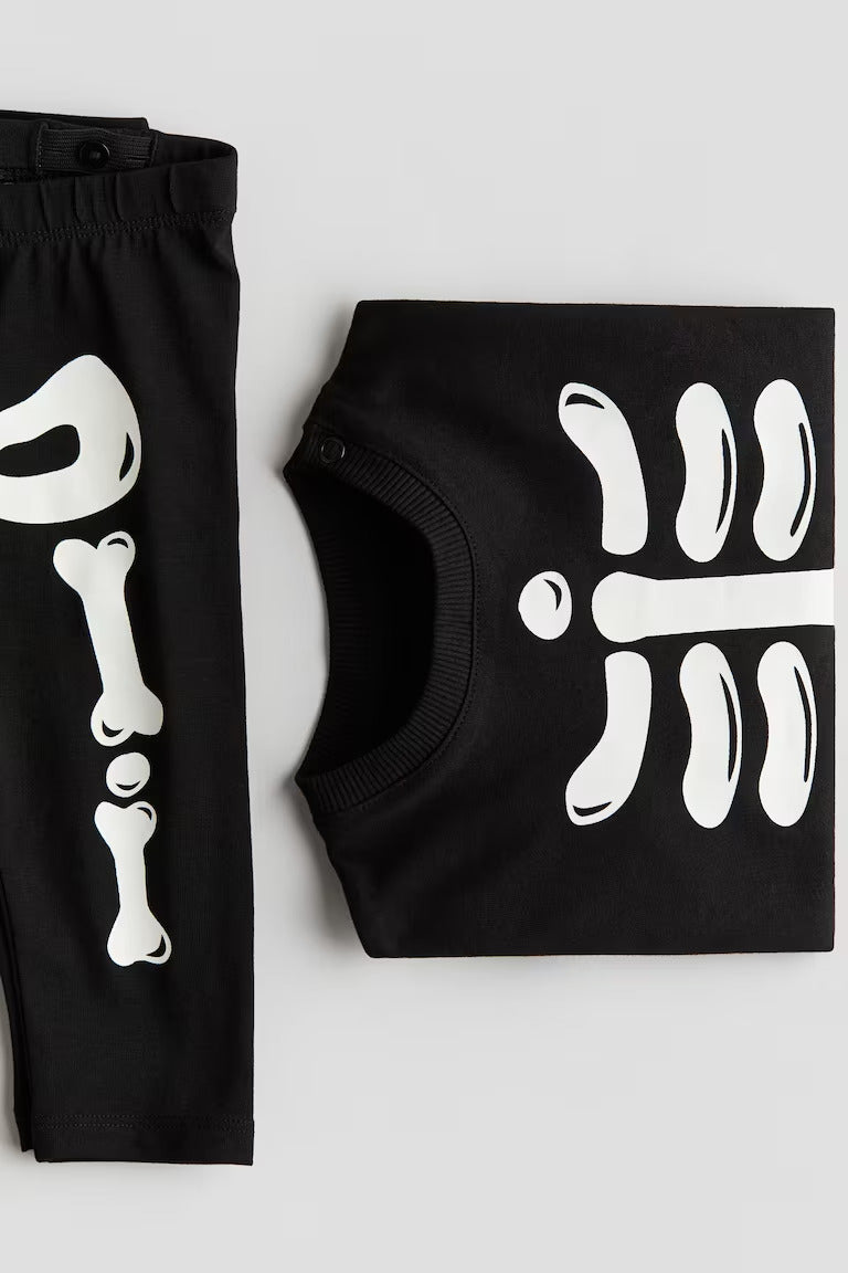 H&M 2-PIECE PRINTED SET