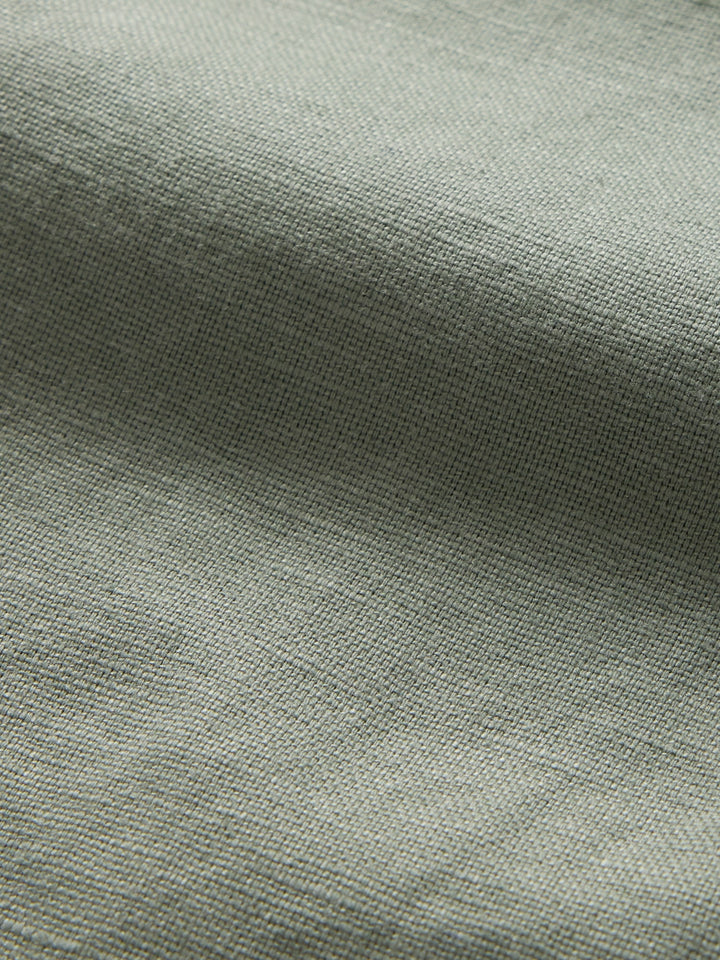 Gap 8" Linen-Cotton Shorts