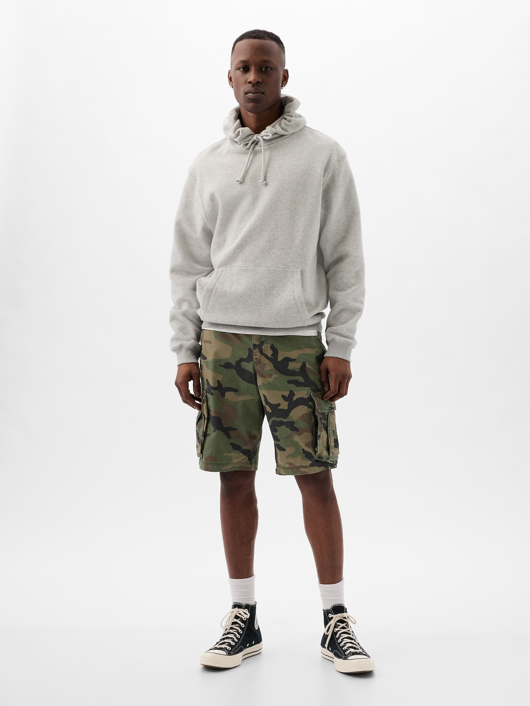 Gap 11" Relaxed Cargo Shorts