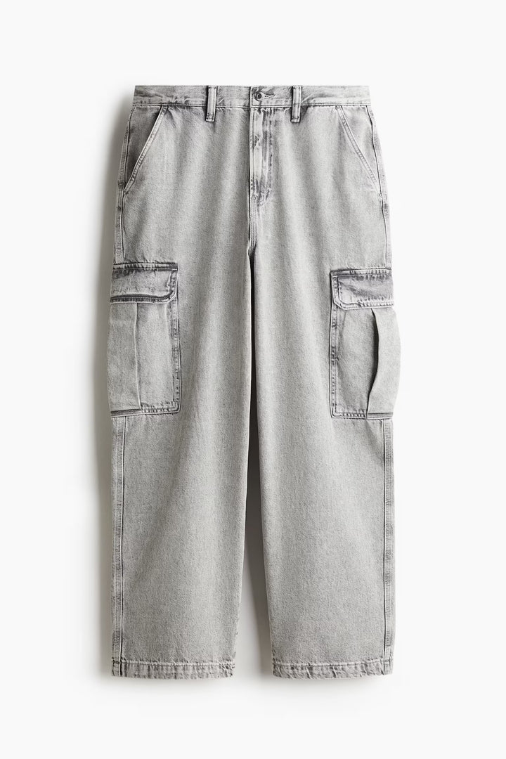 H&M Loose Cargo Jeans