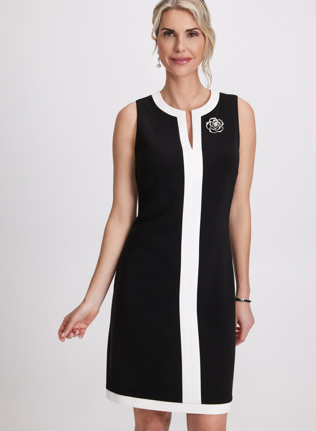 LAURA Contrast Trim Dress
