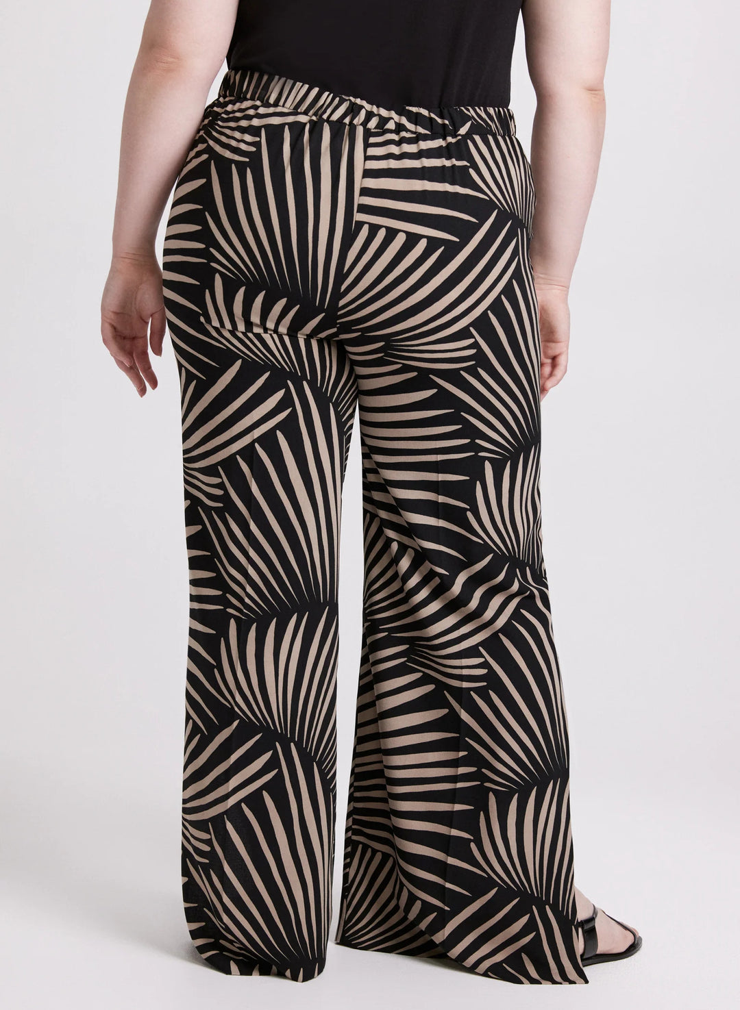 LAURA Joseph Ribkoff - Palm Print Pants
