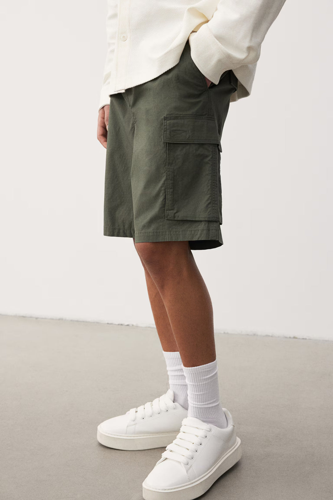 H&M Regular-Fit Cargo Shorts