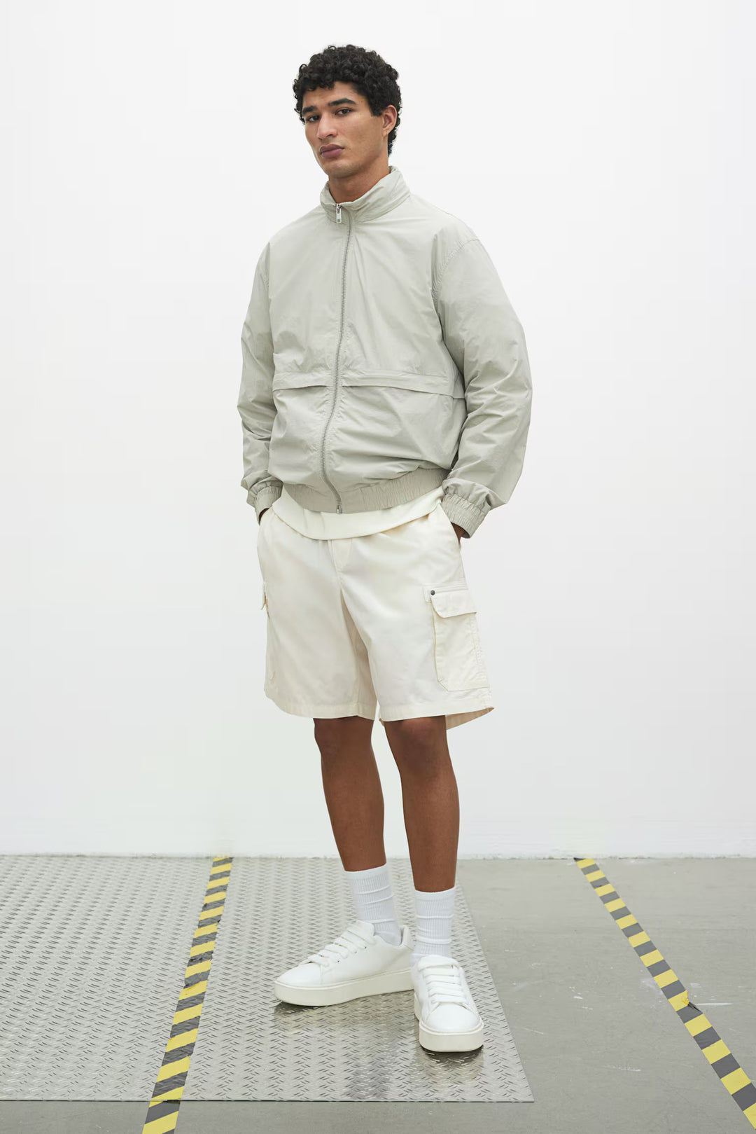 H&M Relaxed-Fit Cargo Shorts