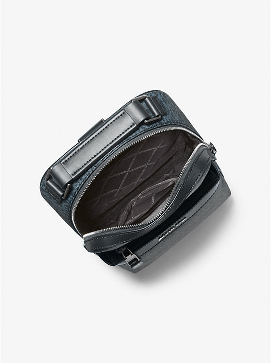 Michael Kors Hudson Logo Sling Pack