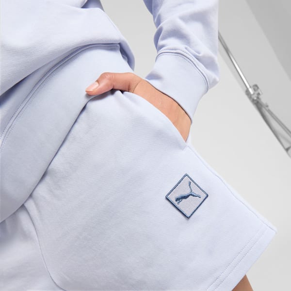 PUMA Essentials Elevated Women's 5" Mid-Rise Shorts